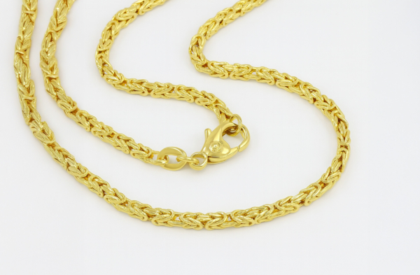 Vanis Glanzwelt verrät professionelle Tipps zur Schmuckpflege und präsentiert Eleganz im Online-Schmuckshop.