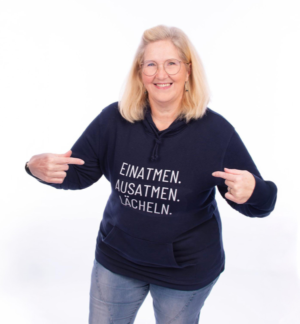 Hebamme Manuela Lampl begleitet vorurteilsfrei und einfühlsam zur geplanten Kaiserinnengeburt.