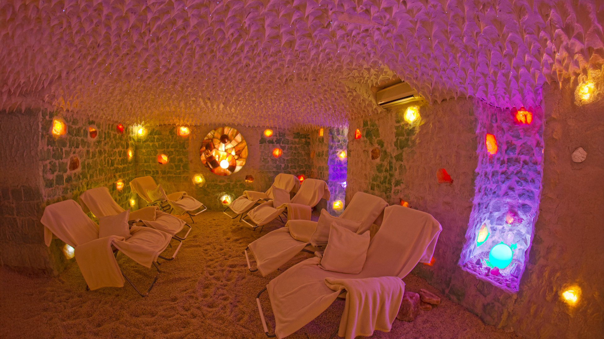 Gesundheitstrend Salzgrotte: Erfahrungen im Salzpalast Wien-Josefstadt