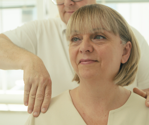 Sanfte Laserbehandlung bei Wunden: Laser- und Wundtherapie Moser bietet innovative, schmerzfreie Methoden zur Wundheilung.