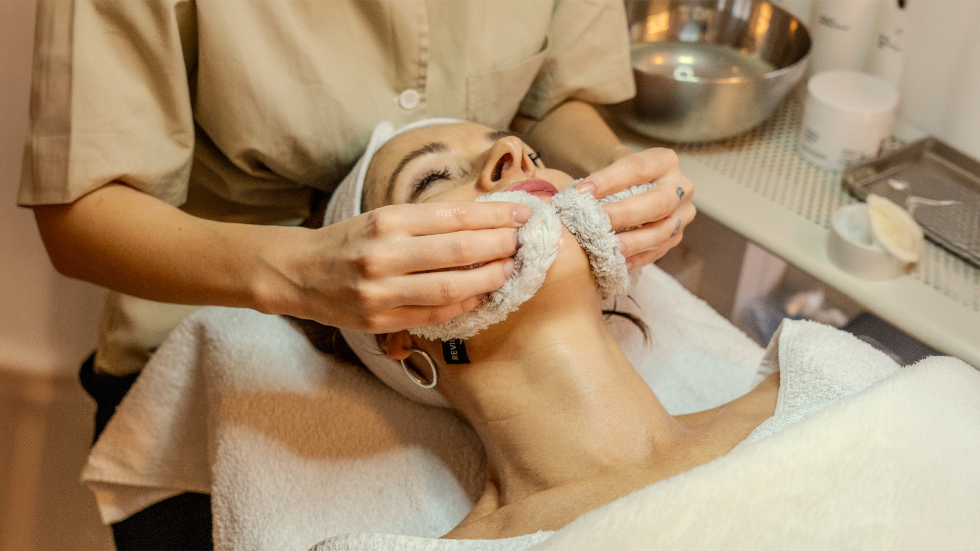 WolgBeautyStudio: Anti-Aging-Trends 2026 mit Reviderm