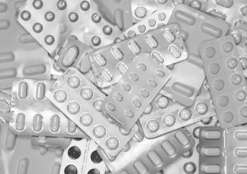 Symbolbild zum Bericht: Gesundheitsausschuss Pharma: Verband kritisiert Sparpläne bei Krebsmedikamenten – Foto: Pexels / Pixabay
